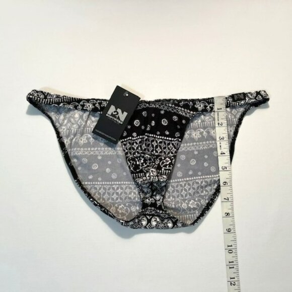 N2N Bodywear Size M Provence Micro Bikini - Black/White - Batik Design - Picture 4 of 12
